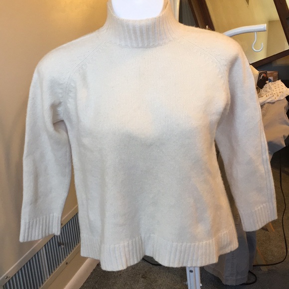 ESPRIT Turtleneck - Picture 1 of 4